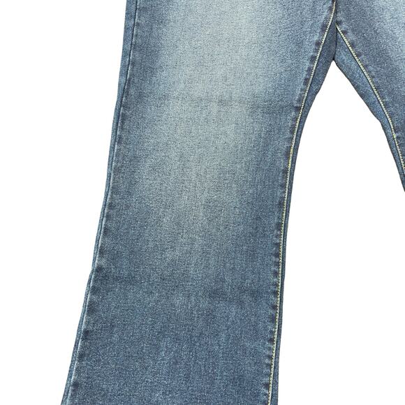 Lane Bryant Curvy Boot High Rise Women's 18 Short Blue Denim Jeans - Picture 8 of 15